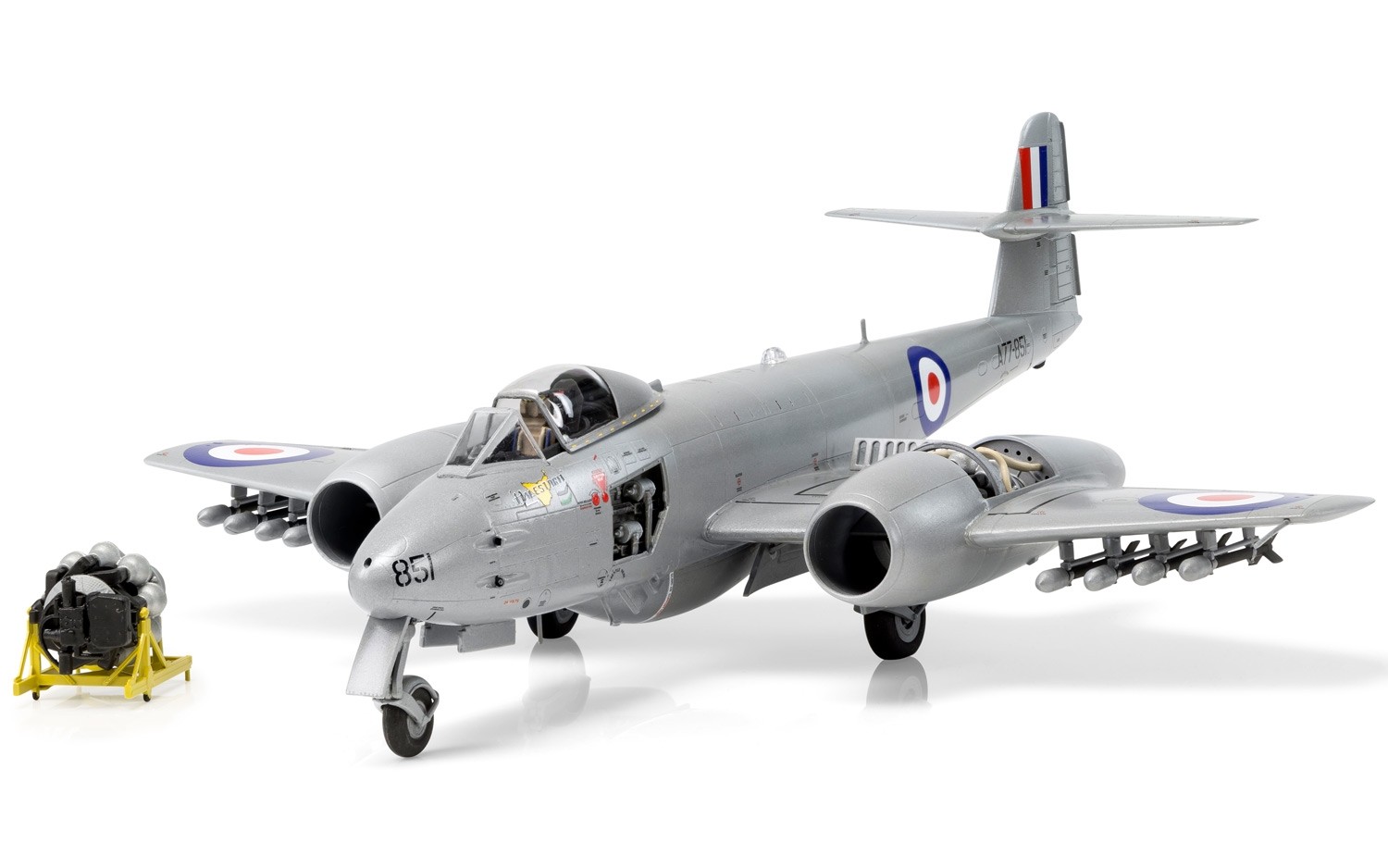 Air-A09184 - 1:48 Gloster Meteor F8, Korean War - Image 14