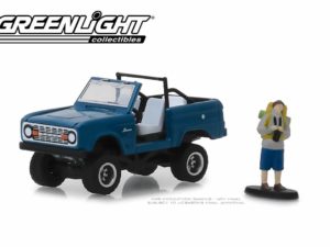 GL97060b - 1:64 1967 Ford Bronco with Backpacker