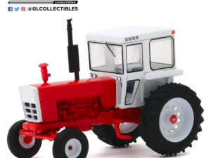 GL48040a - 1:64 1973 Tractor with Closed Cab