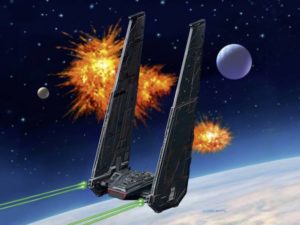 Rev06695 - 1:50 STAR WARS Kylo Ren's Command Shuttle (Easy Kit)