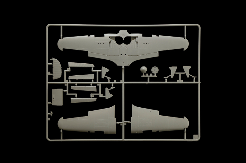 ITA2802 - 1:48 Hurricane Mk.I (Battle of Britain 80th Anniversary) - Image 9
