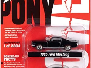JLPK010-A2 - 1:64 1965 Ford Mustang - Black & 1971 Dodge Challenger R/T - Green (Twin Pack)