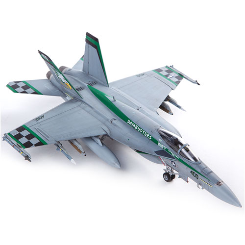 ACA12565 - 1:72 USN F/A-18E VFA-195 "Chippy Ho" - Image 2