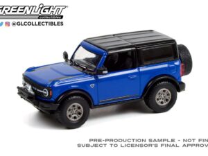 GL37240E - 1:64 2021 Ford Bronco 2-Door VIN #001 (Lot #3008) - Lighting Blue with Navy Pier Interior