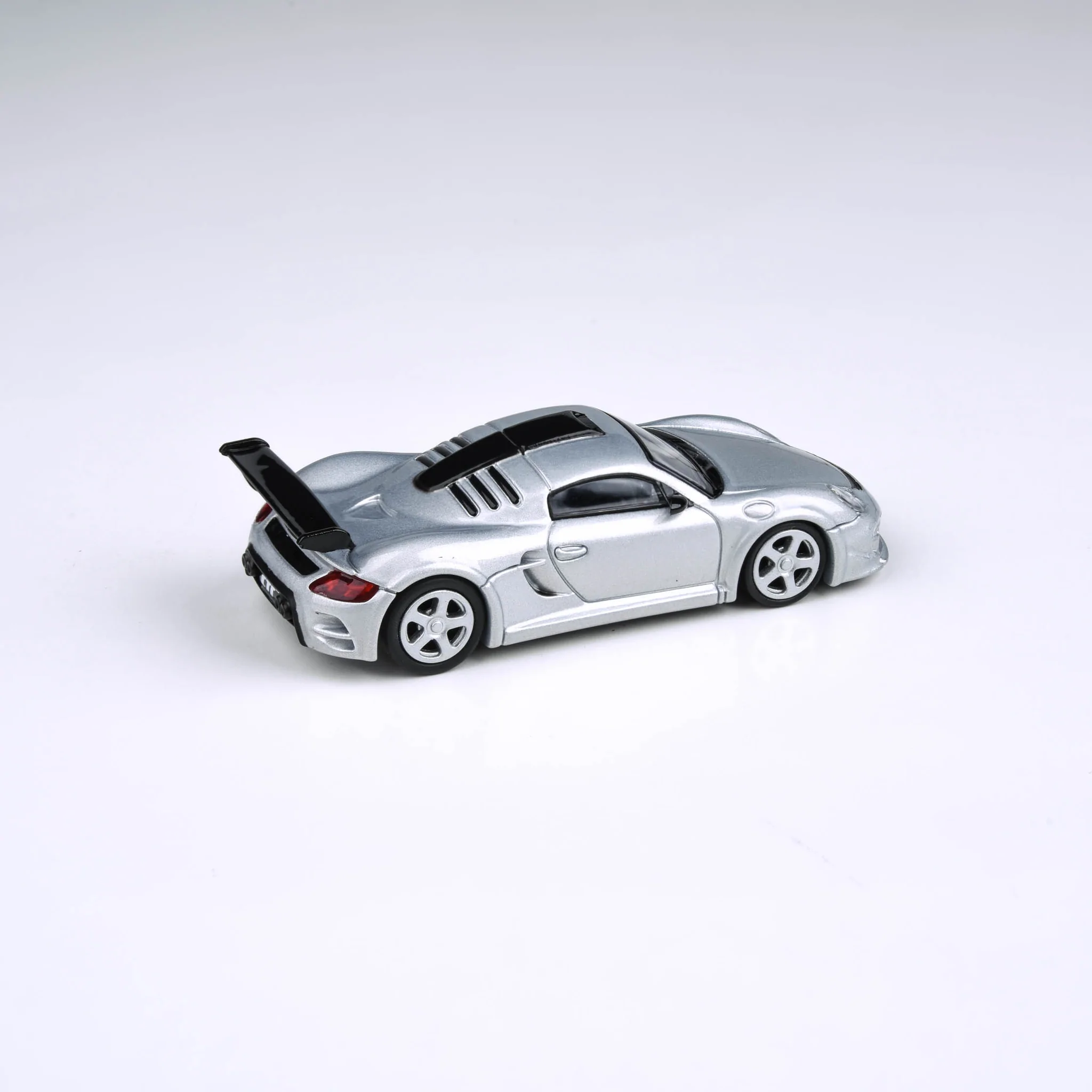 PA-65382 - 1:64 Porsche RUF CTR3 Clubsport -Silver - Image 3