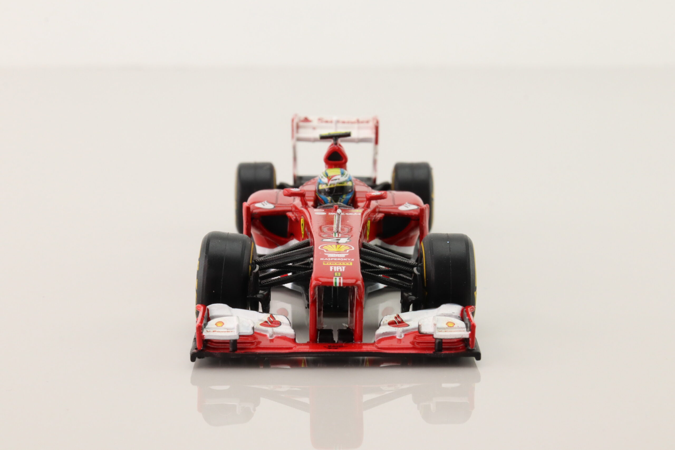 HOTBCK17 – 1:43 Formula 1 - Ferrari F138 (2013) - Felipe Massa #4 - Image 2
