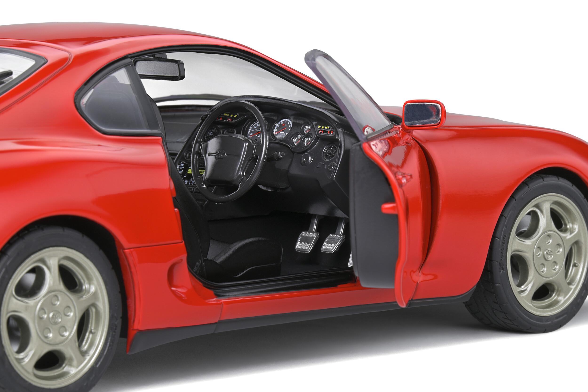 S1807601 – 1:18 Toyota Supra MK.4 A80 - 1993 - Renaissance Red - Image 9