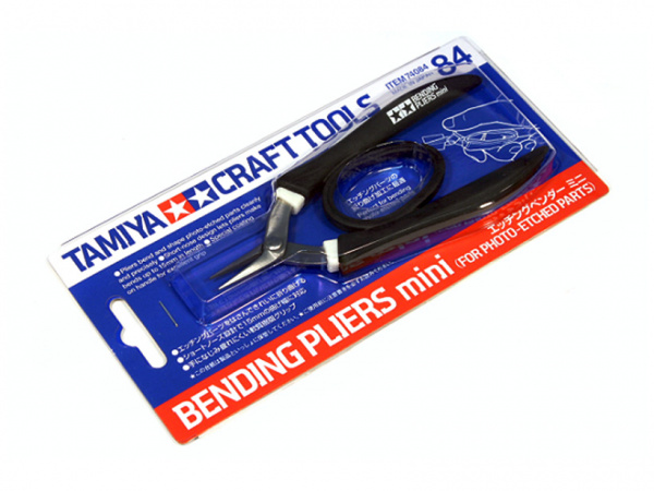 Tam74084 - Tamiya Mini Bending Pliers (For Photo-Etched Parts) - Image 2