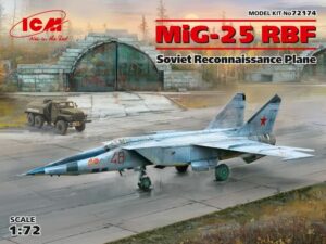 ICM72174 - 1:72 MiG-25 RBF Soviet Reconnaissance Plane