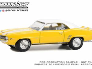 GL37290-D - 1:64 1969 Chevrolet Camaro Z/28 (Lot #1043) - Daytona Yellow
