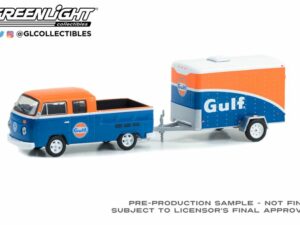 GL32280-B - 1:64 1975 Volkswagen Type 2 Double Cab Pick-Up with Small Cargo Trailer - Gulf Oil