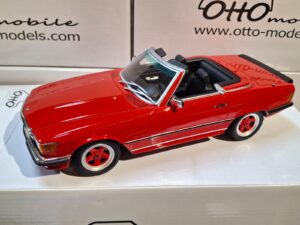 OT962 - Otto-Mobile 1:18 Mercedes Benz 500 SL AMG R107 (24cm Long Sealed Resin Model)