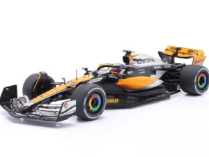 S1811202 –  Solido 1:18 McLaren MCL60 - British GP 2023 - #81 O.Piastri (30cm Long)
