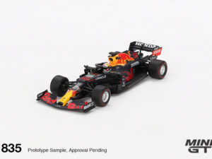 MGT00835-L - 1:64 - Red Bull RB16B #33 Max Verstappen 2021 Abu Dhabi Grand Prix Winner (8cm Long)