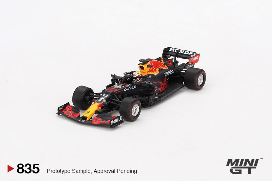 MGT00835-L - 1:64 - Red Bull RB16B #33 Max Verstappen 2021 Abu
