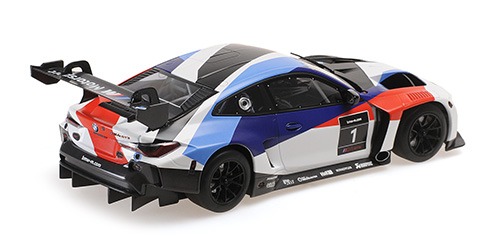 PMA155212000 – Minichamps 1:18 BMW M4 GT3 2021 - Presentation - Image 2