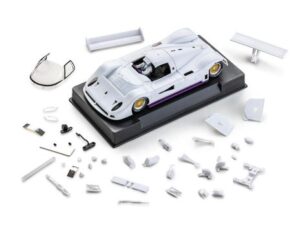 SI-CA62z - Slot.it 1:32 Jaguar XJR11 - White Kit Paint & Build (14cm Long Slot Car)