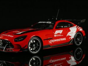 PMA110032090 – Minichamps 1:18 Mercedes-Benz AMG GT Black Series - Safety Car Formula One 2024 (26cm Long)