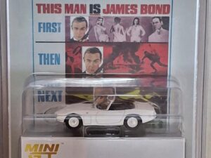 MGT00915-007E - Mini GT - 1:64 Toyota 2000GT Roadster “You Only Live Twice” (Blister Pack) (6cm Long)