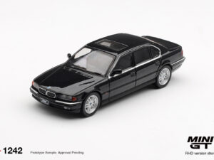 MGT01242-R - Mini GT - 1:64 BMW 750IL Black Sapphire (8cm Long)